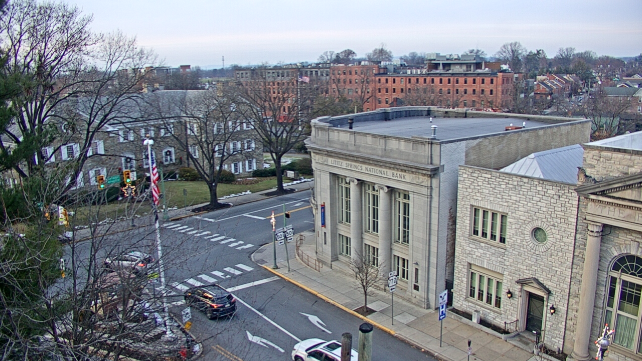 Thumbnail for current weather camera view from Lititz Springs Inn & Spa in Lititz, Pennsylvania