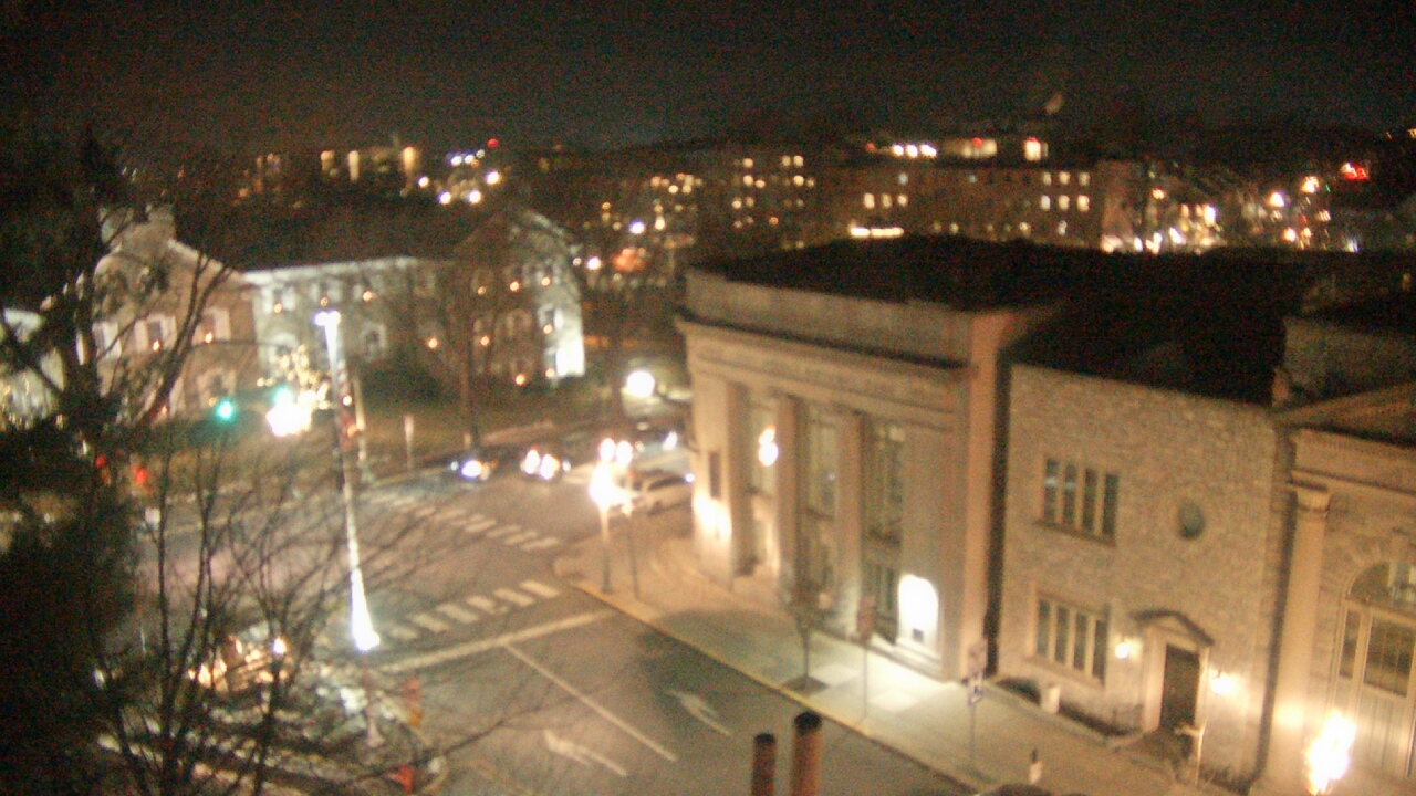 Thumbnail for current weather camera view from Lititz Springs Inn & Spa in Lititz, Pennsylvania