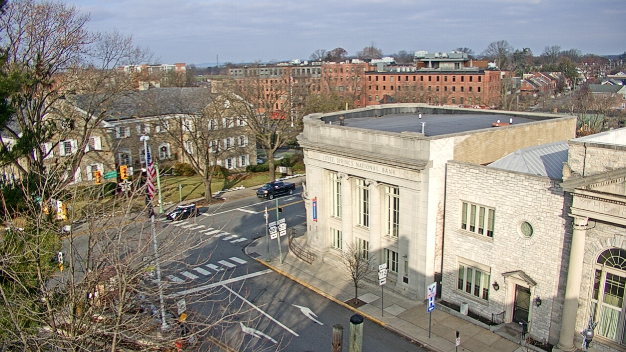 Thumbnail for current weather camera view from Lititz Springs Inn & Spa in Lititz, Pennsylvania