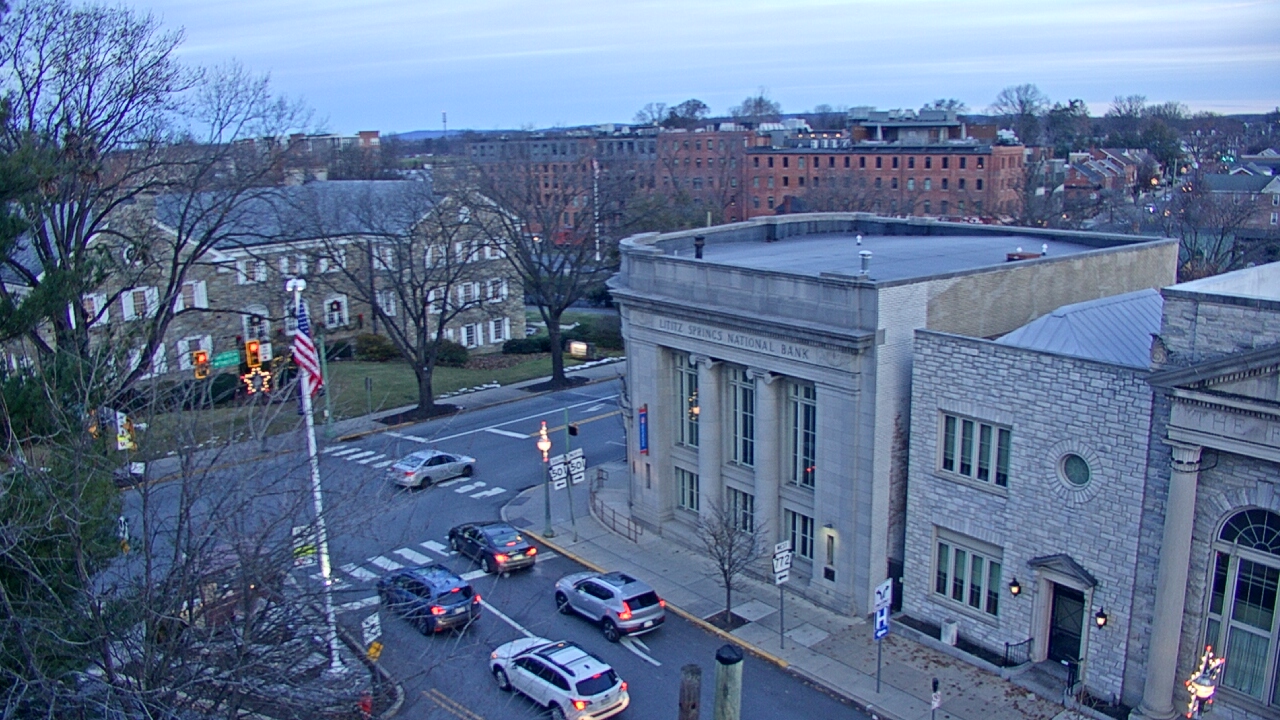 Thumbnail for current weather camera view from Lititz Springs Inn & Spa in Lititz, Pennsylvania
