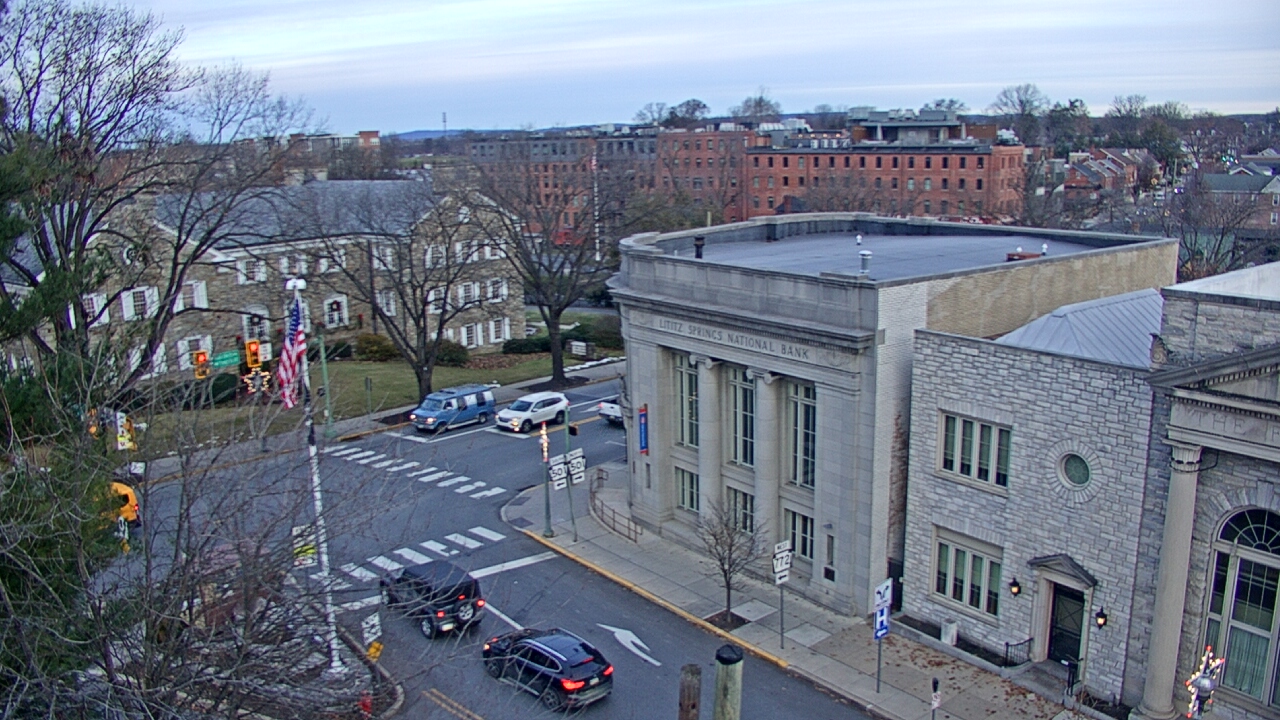 Thumbnail for current weather camera view from Lititz Springs Inn & Spa in Lititz, Pennsylvania