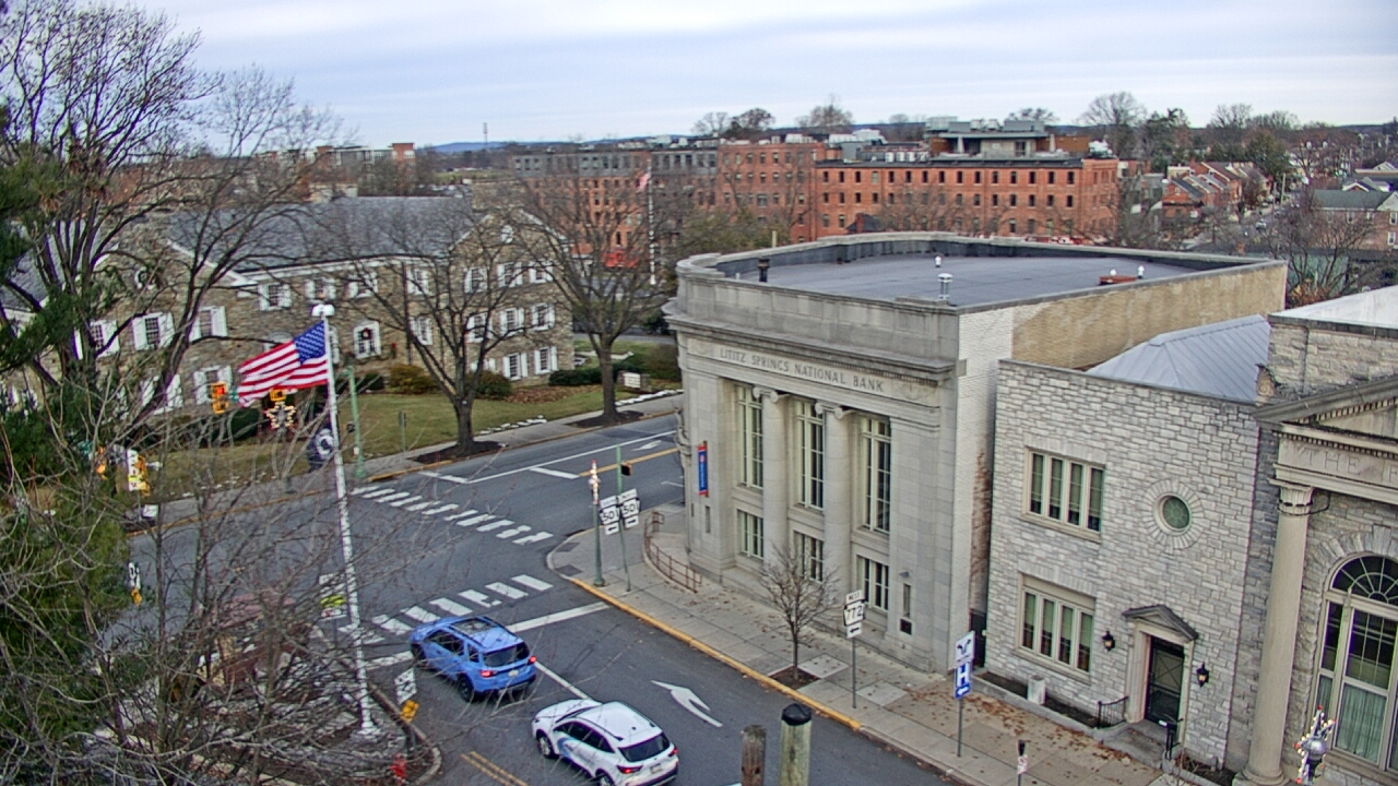 Thumbnail for current weather camera view from Lititz Springs Inn & Spa in Lititz, Pennsylvania