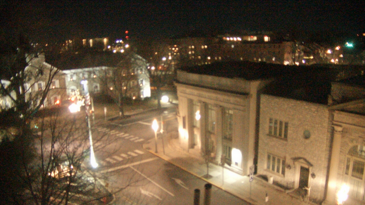 Thumbnail for current weather camera view from Lititz Springs Inn & Spa in Lititz, Pennsylvania