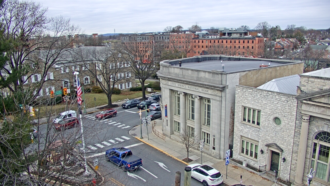Thumbnail for current weather camera view from Lititz Springs Inn & Spa in Lititz, Pennsylvania