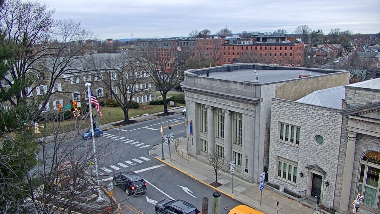 Thumbnail for current weather camera view from Lititz Springs Inn & Spa in Lititz, Pennsylvania