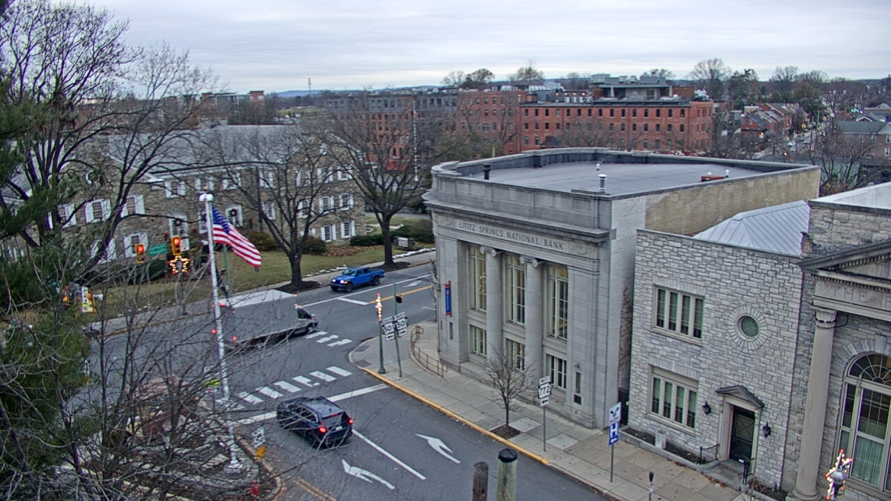 Thumbnail for current weather camera view from Lititz Springs Inn & Spa in Lititz, Pennsylvania
