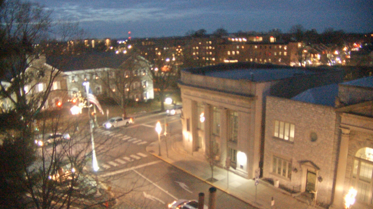 Thumbnail for current weather camera view from Lititz Springs Inn & Spa in Lititz, Pennsylvania