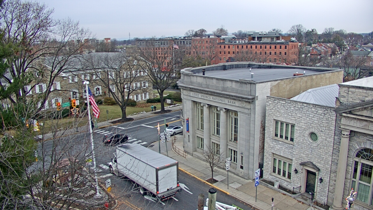 Thumbnail for current weather camera view from Lititz Springs Inn & Spa in Lititz, Pennsylvania