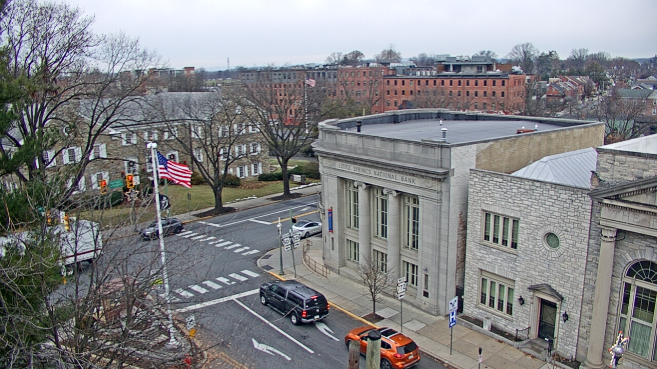 Thumbnail for current weather camera view from Lititz Springs Inn & Spa in Lititz, Pennsylvania