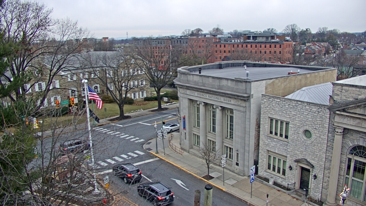 Thumbnail for current weather camera view from Lititz Springs Inn & Spa in Lititz, Pennsylvania