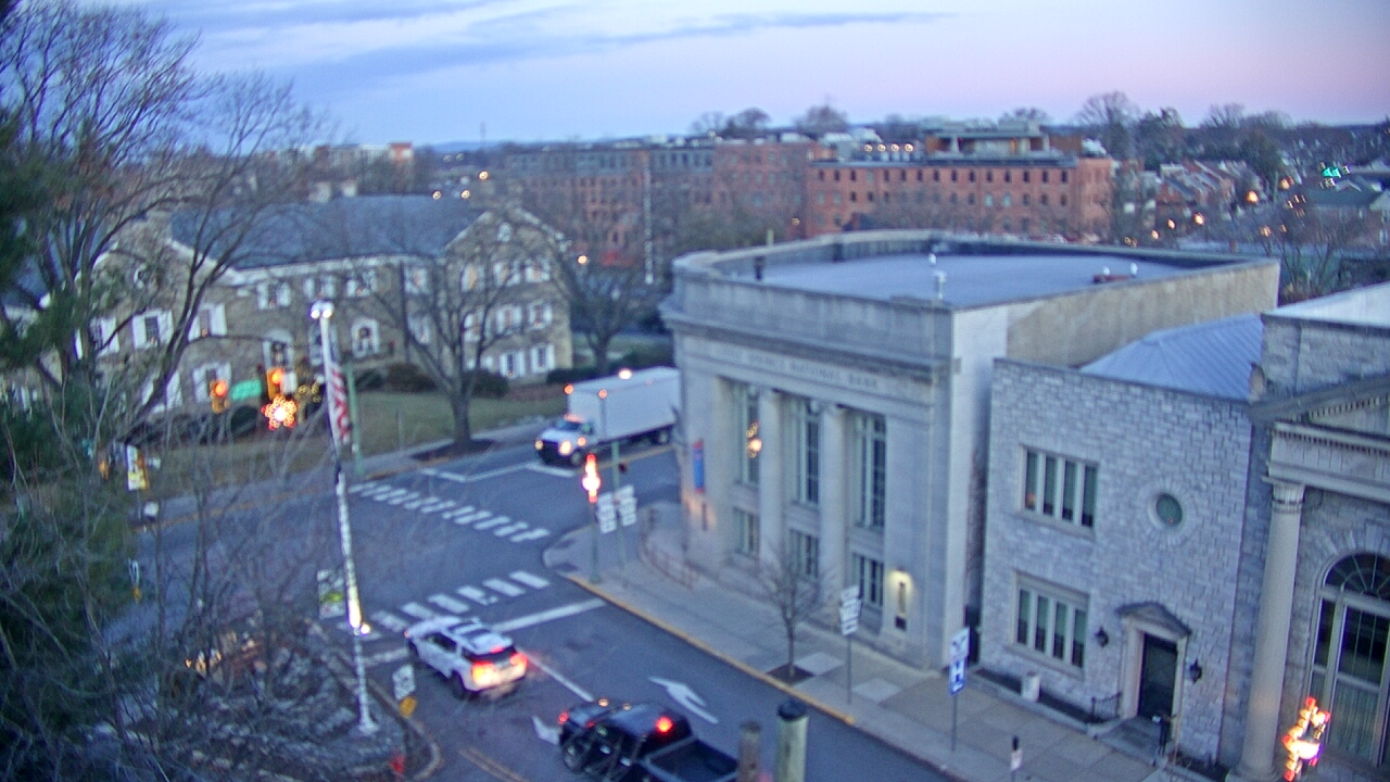 Thumbnail for current weather camera view from Lititz Springs Inn & Spa in Lititz, Pennsylvania