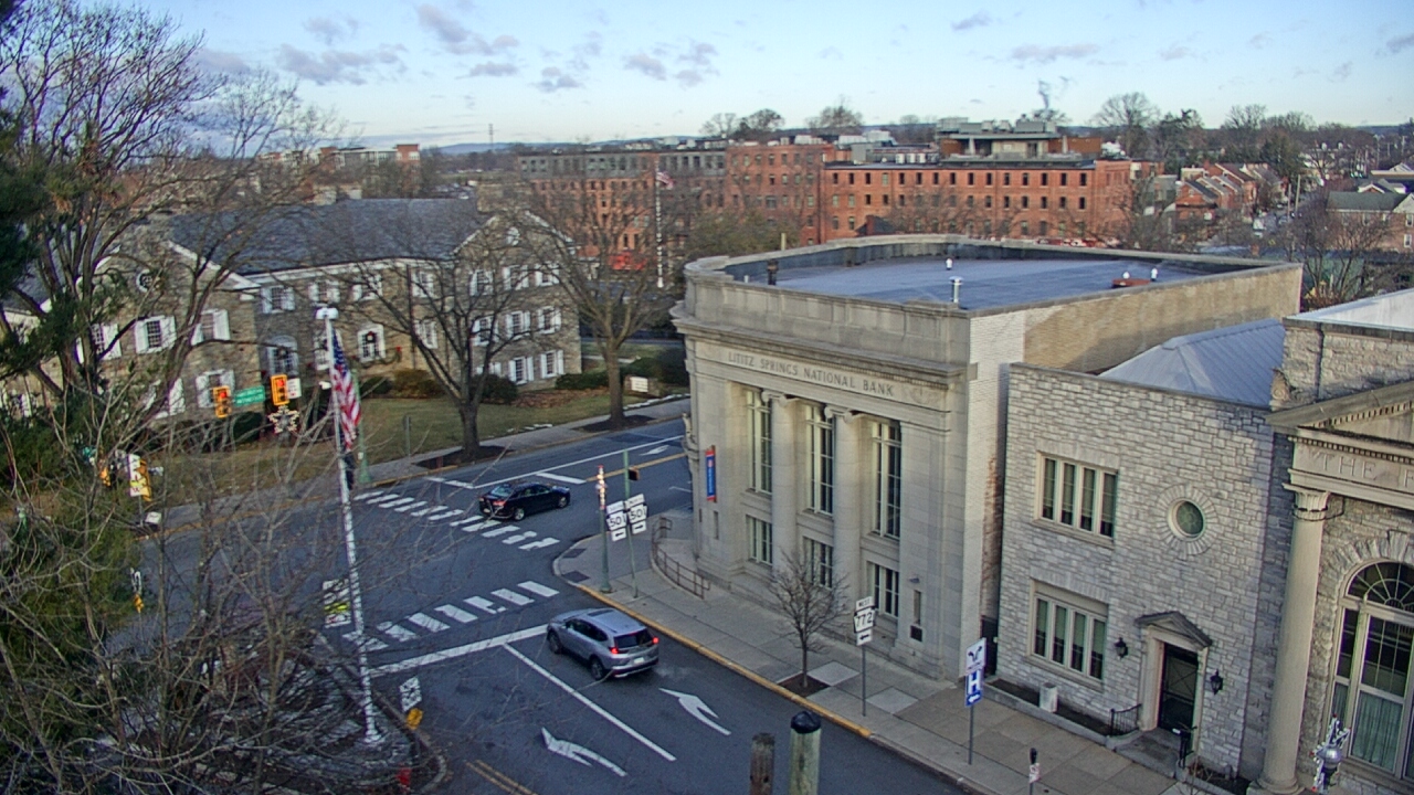 Thumbnail for current weather camera view from Lititz Springs Inn & Spa in Lititz, Pennsylvania
