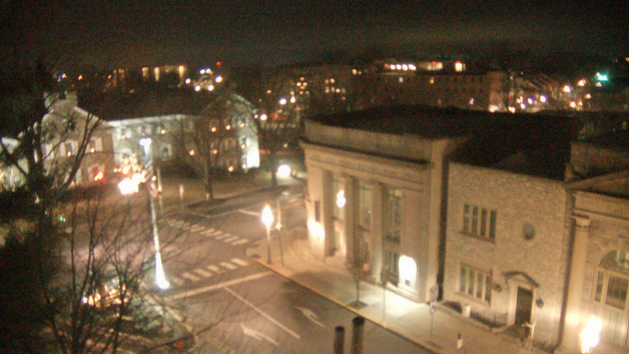 Thumbnail for current weather camera view from Lititz Springs Inn & Spa in Lititz, Pennsylvania