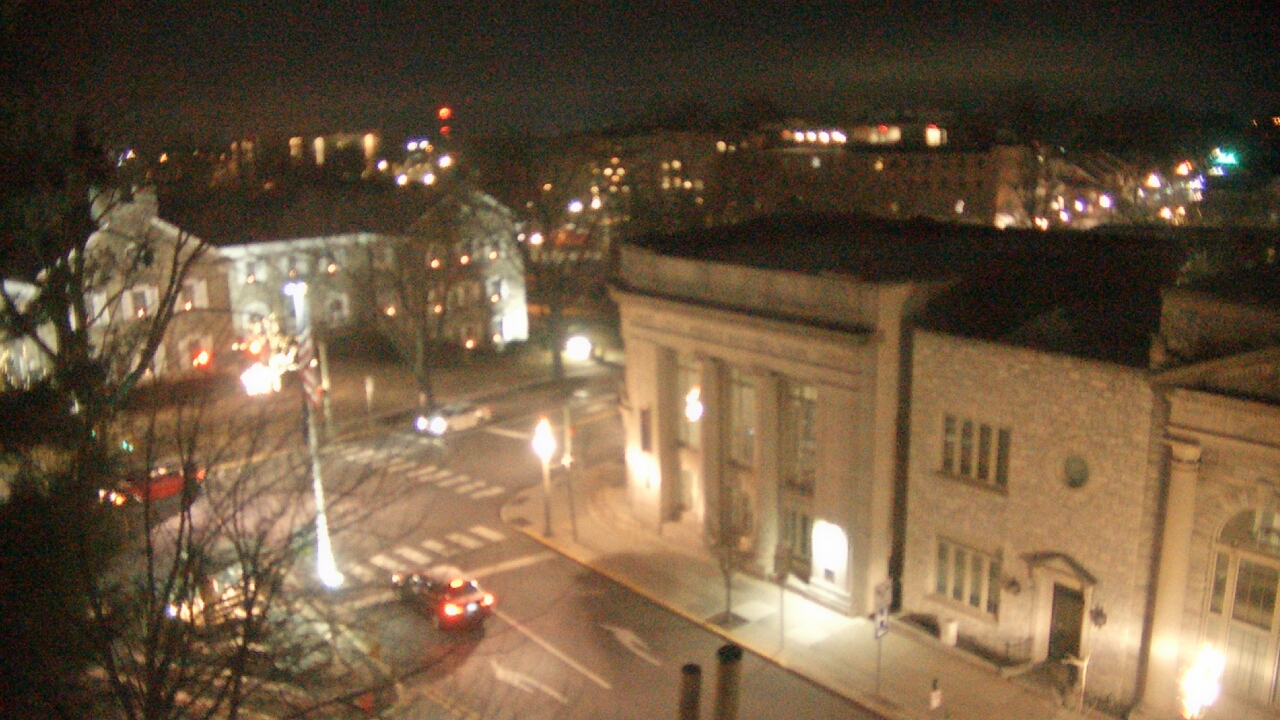 Thumbnail for current weather camera view from Lititz Springs Inn & Spa in Lititz, Pennsylvania