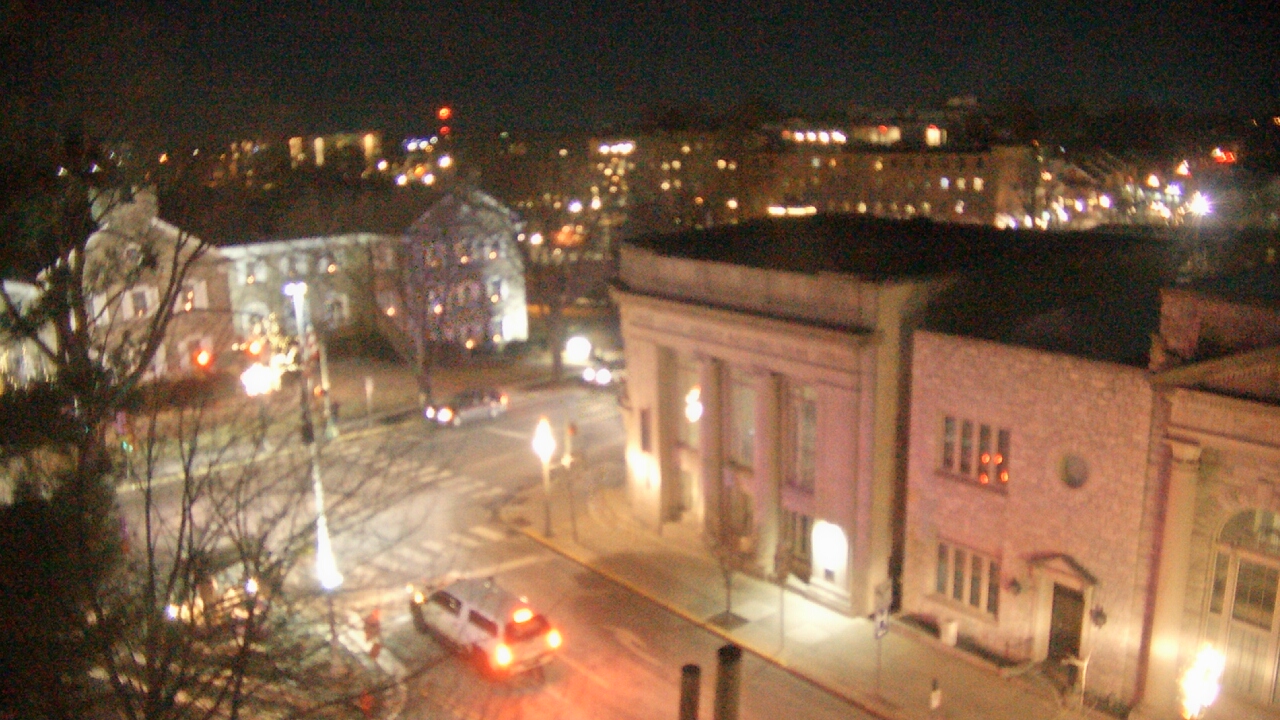 Thumbnail for current weather camera view from Lititz Springs Inn & Spa in Lititz, Pennsylvania