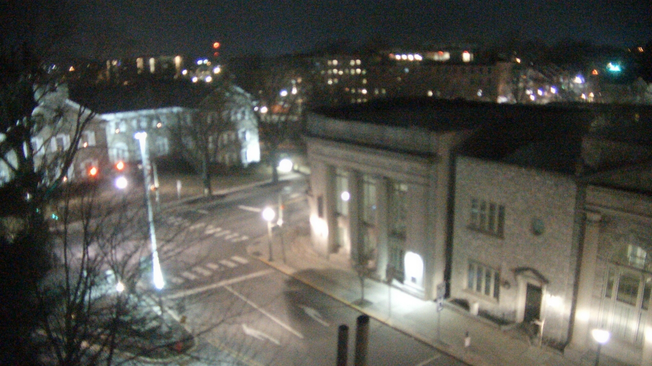 Thumbnail for current weather camera view from Lititz Springs Inn & Spa in Lititz, Pennsylvania