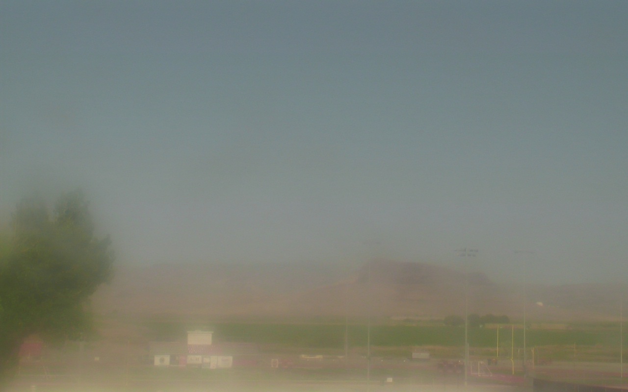 Thumbnail for current weather camera view from Pershing County HS in Lovelock, Nevada