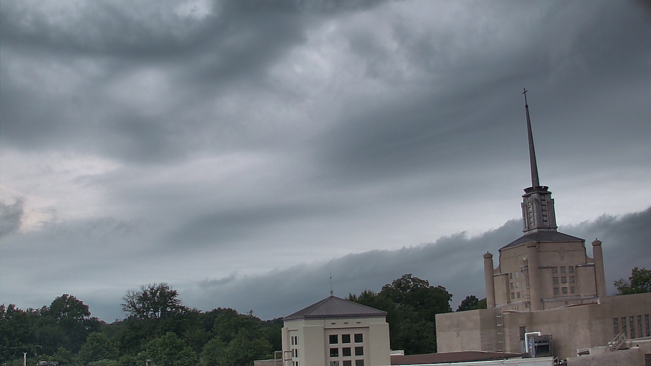 Thumbnail for current weather camera view from Christ The King School in Lexington, Kentucky