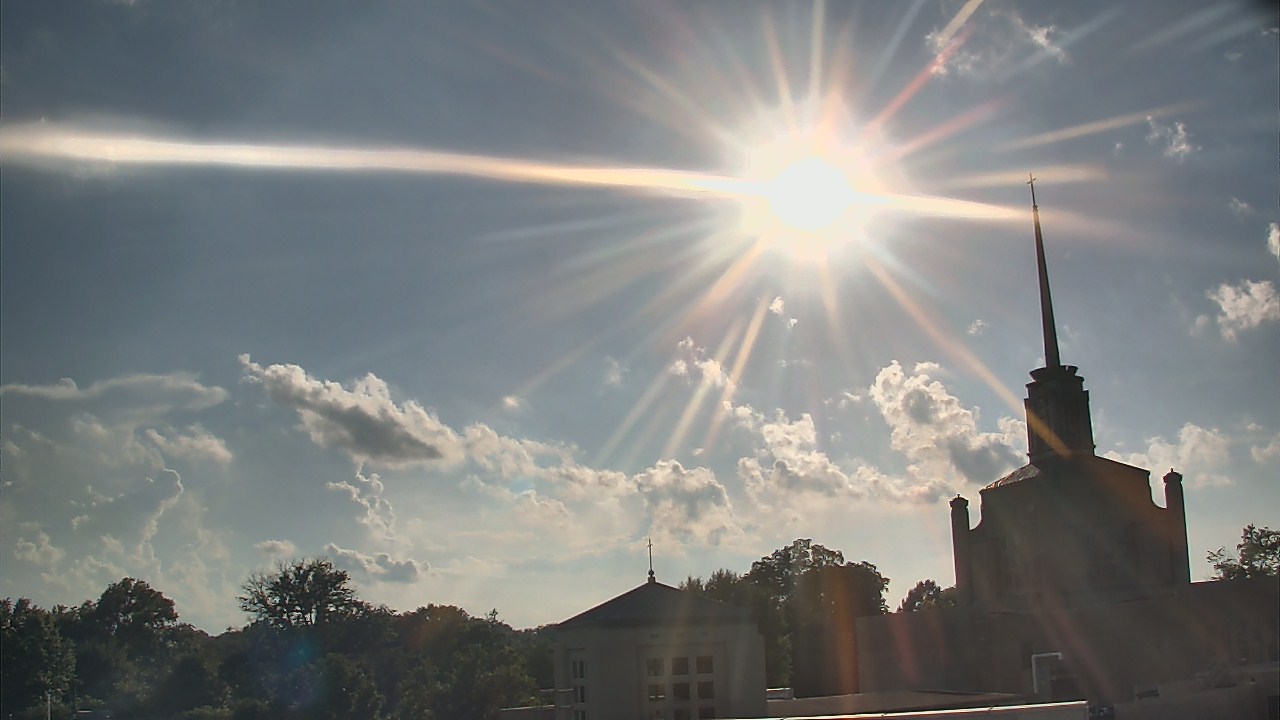 Thumbnail for current weather camera view from Christ The King School in Lexington, Kentucky