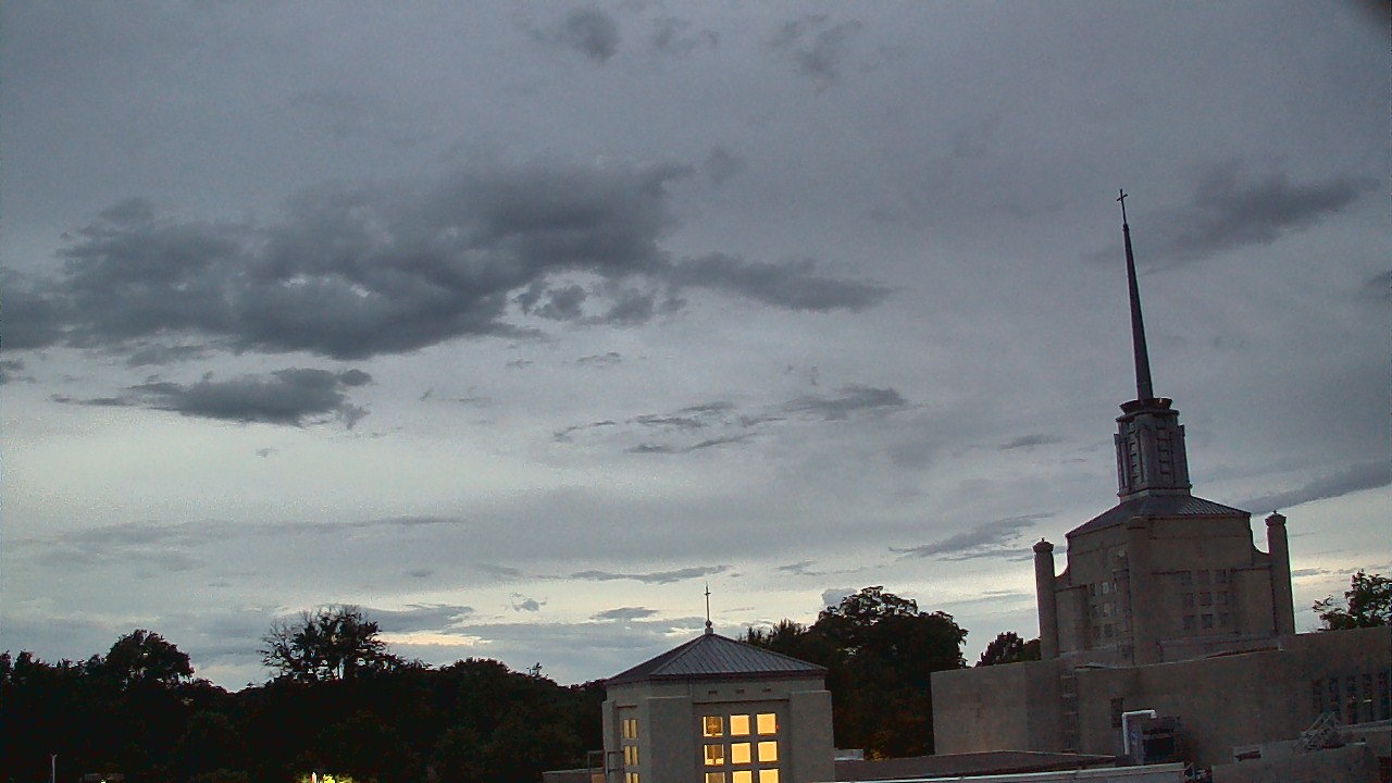 Thumbnail for current weather camera view from Christ The King School in Lexington, Kentucky