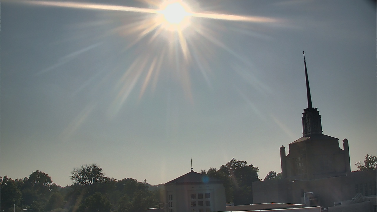 Thumbnail for current weather camera view from Christ The King School in Lexington, Kentucky