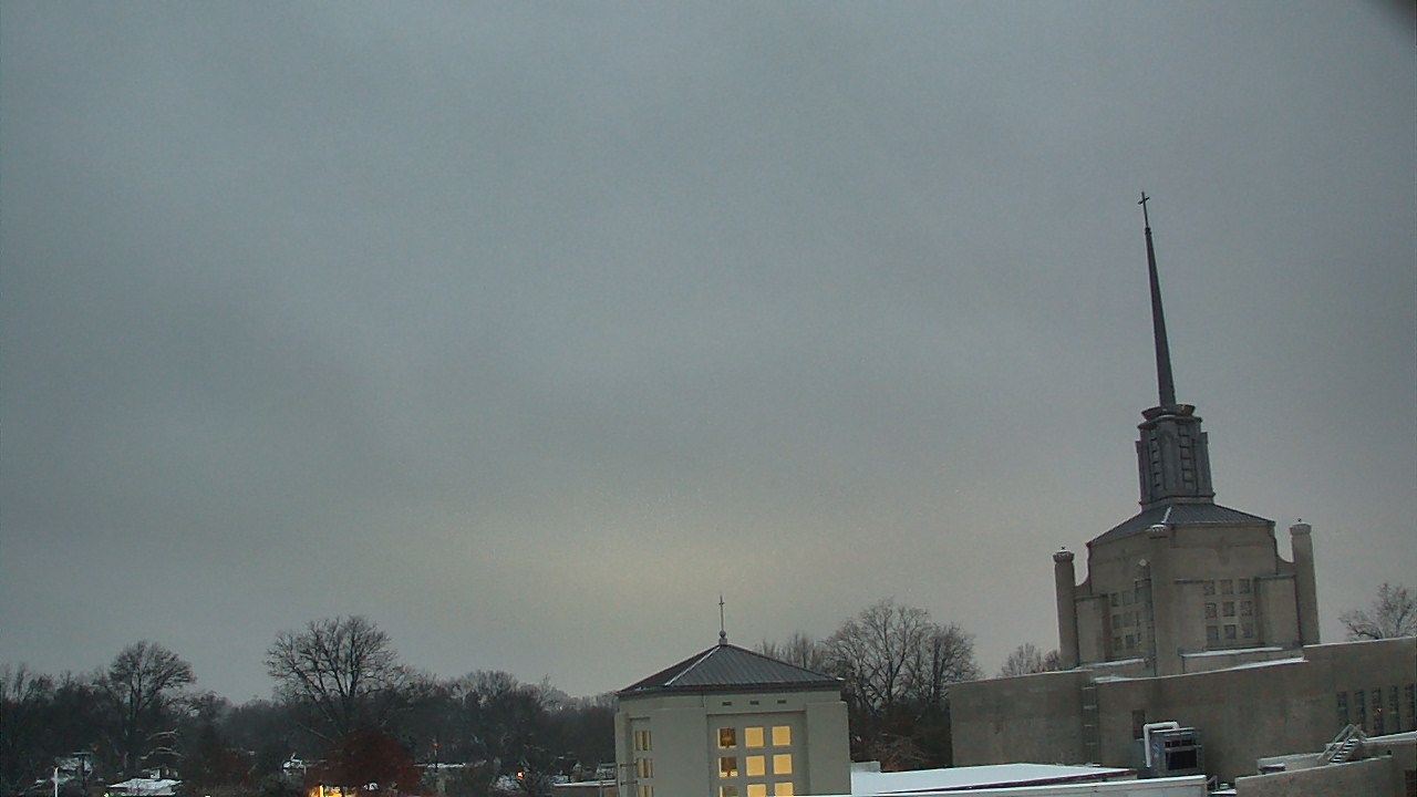 Thumbnail for current weather camera view from Christ The King School in Lexington, Kentucky