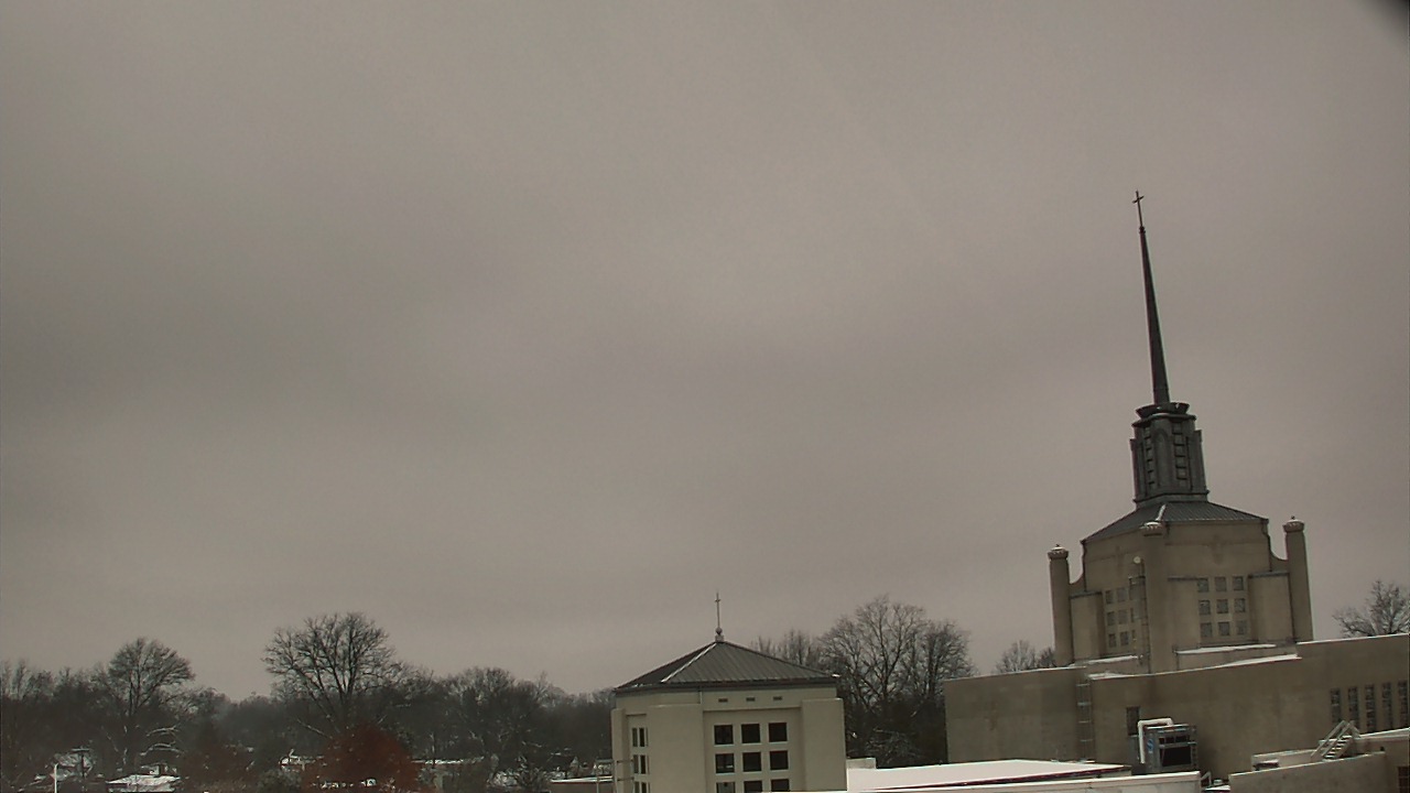 Thumbnail for current weather camera view from Christ The King School in Lexington, Kentucky