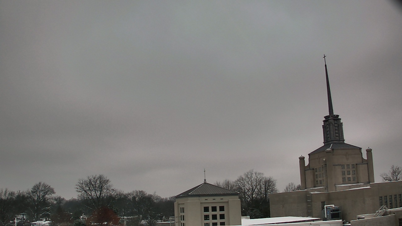 Thumbnail for current weather camera view from Christ The King School in Lexington, Kentucky