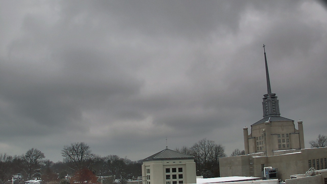 Thumbnail for current weather camera view from Christ The King School in Lexington, Kentucky