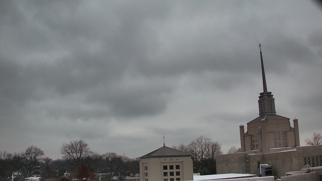 Thumbnail for current weather camera view from Christ The King School in Lexington, Kentucky