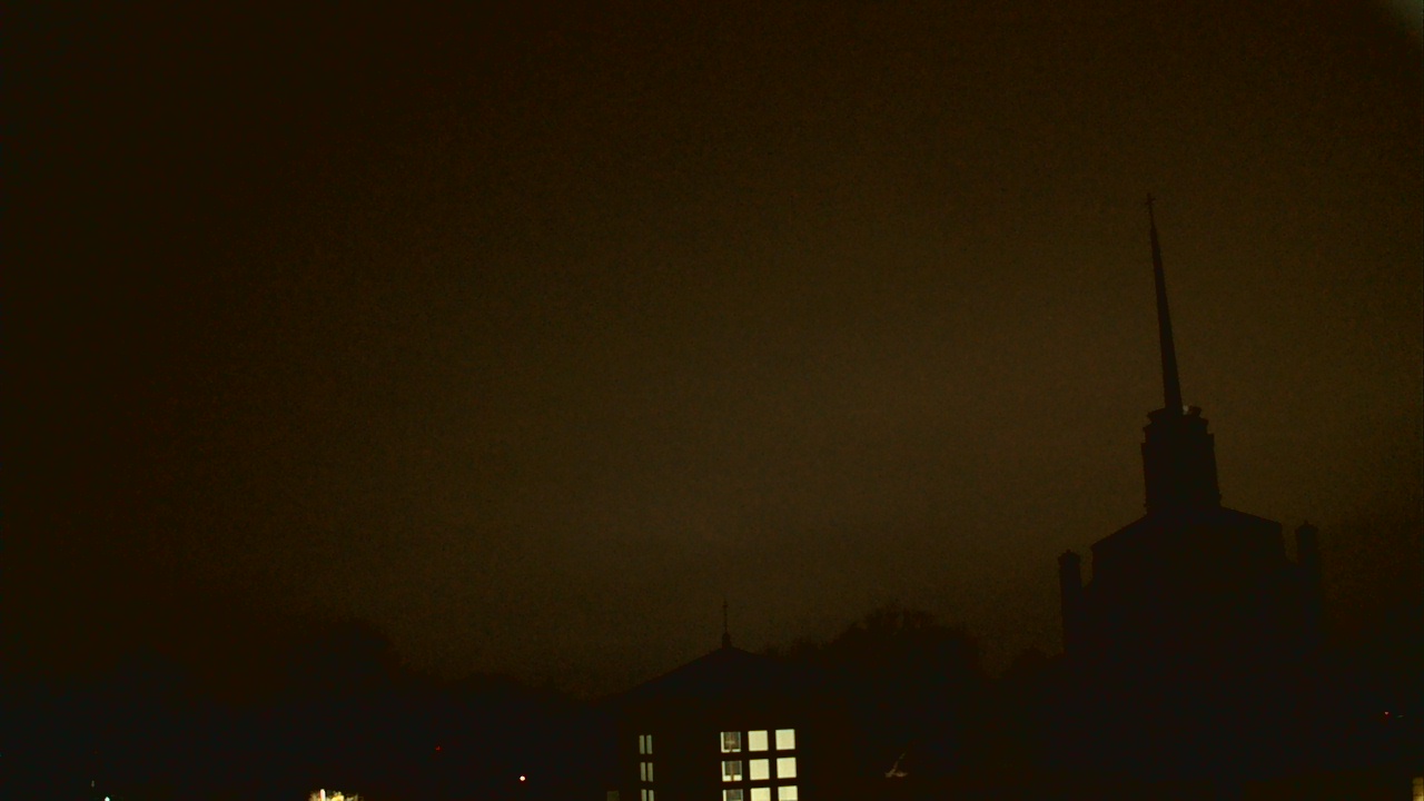 Thumbnail for current weather camera view from Christ The King School in Lexington, Kentucky