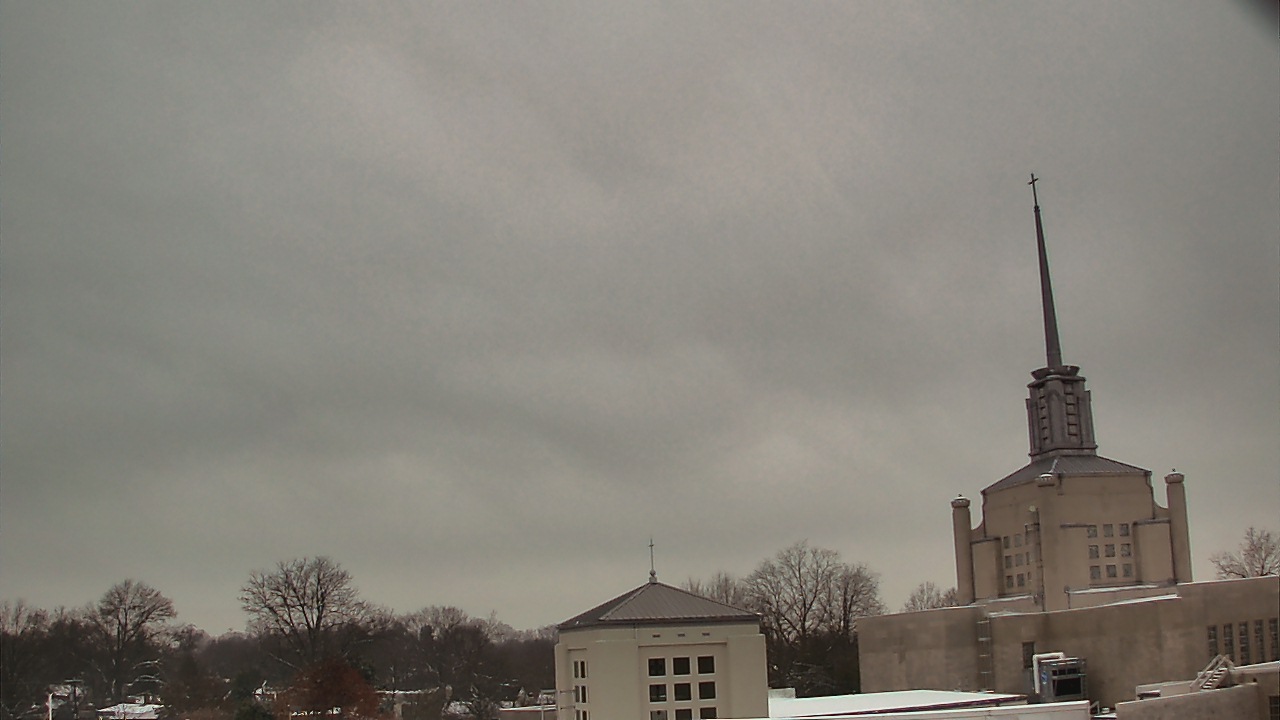 Thumbnail for current weather camera view from Christ The King School in Lexington, Kentucky