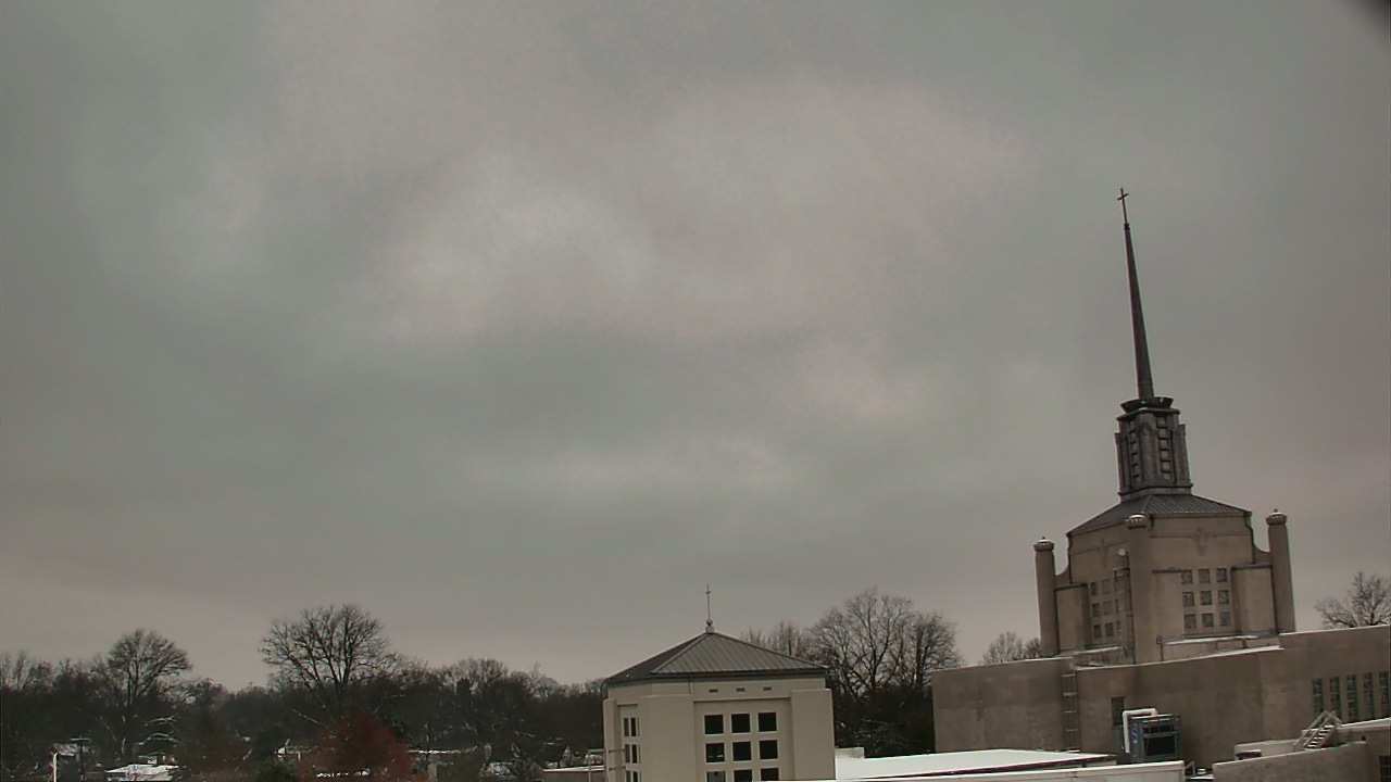 Thumbnail for current weather camera view from Christ The King School in Lexington, Kentucky