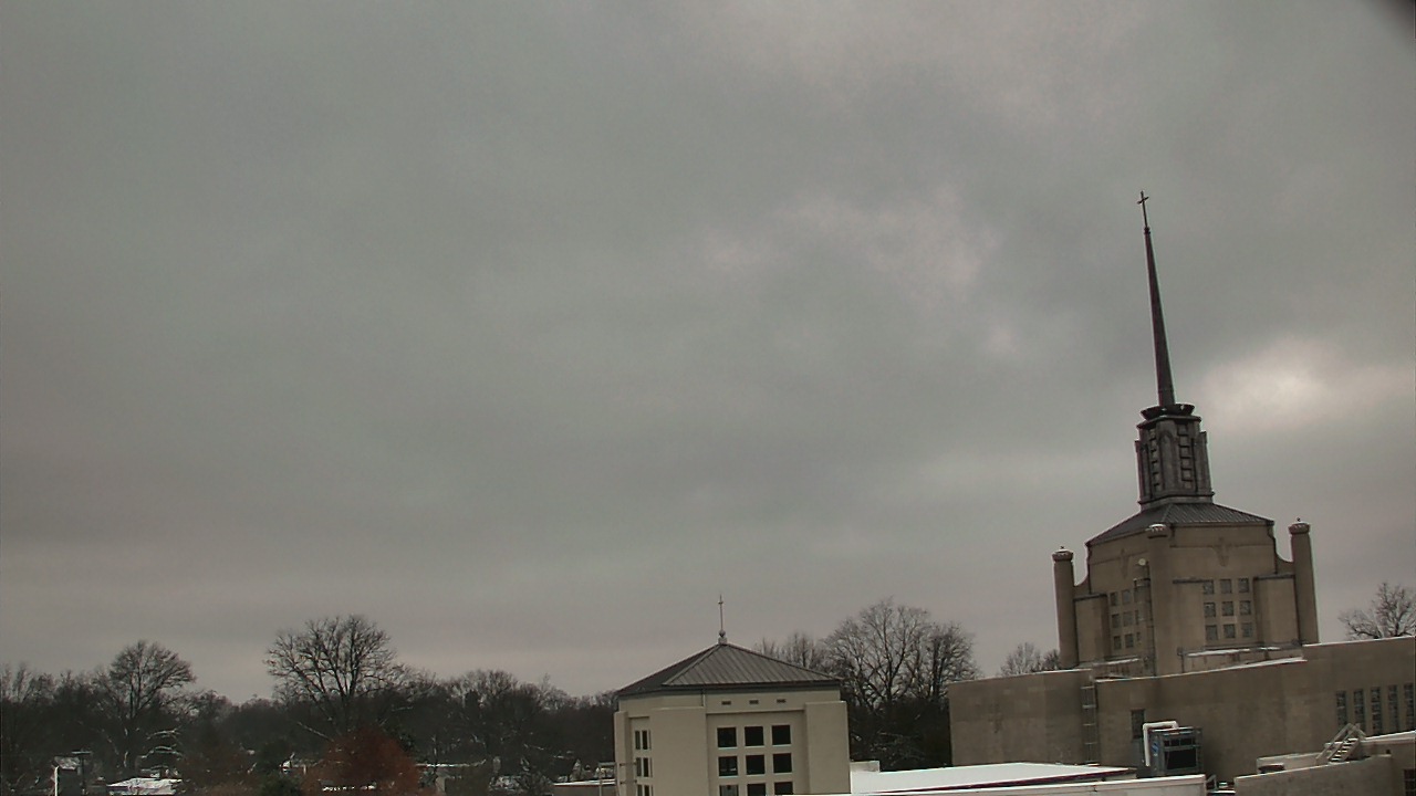 Thumbnail for current weather camera view from Christ The King School in Lexington, Kentucky