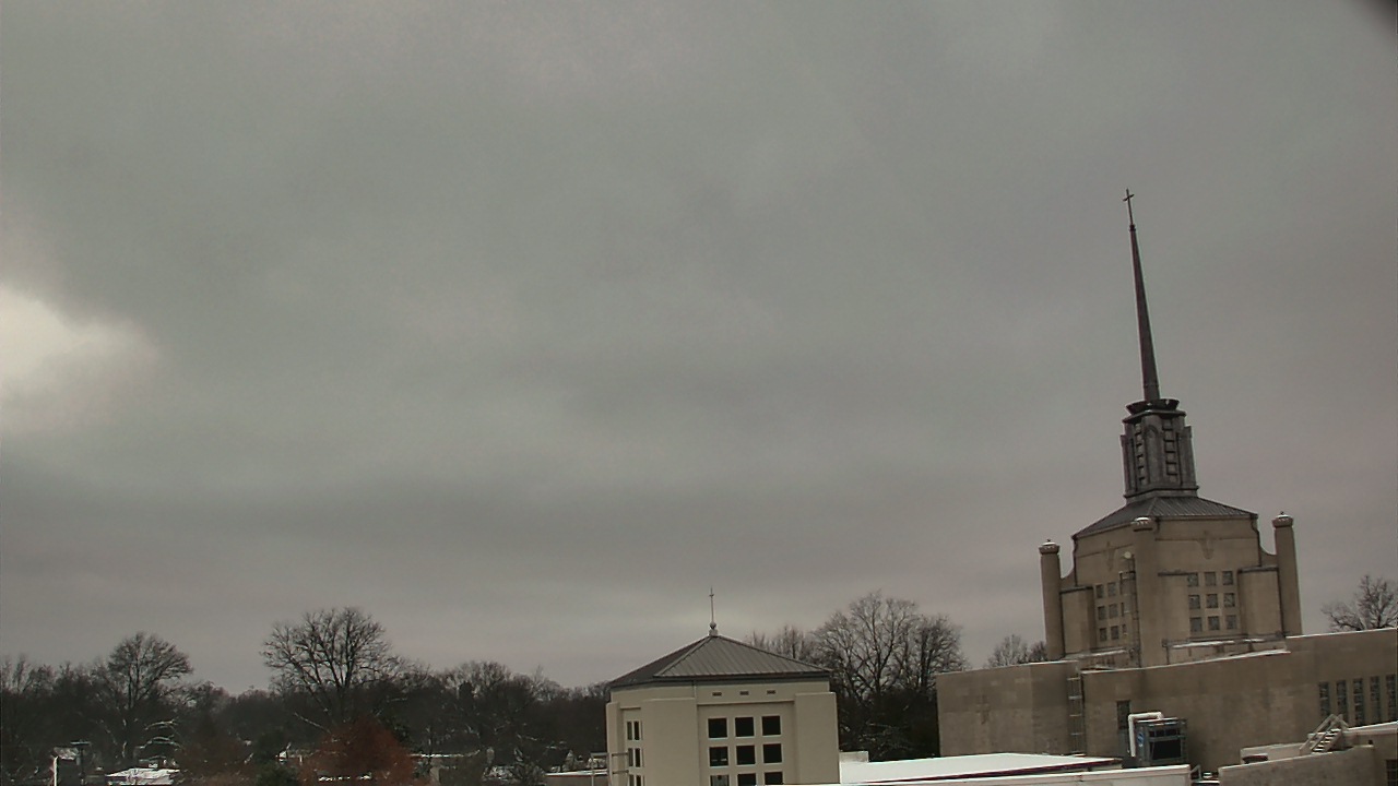 Thumbnail for current weather camera view from Christ The King School in Lexington, Kentucky