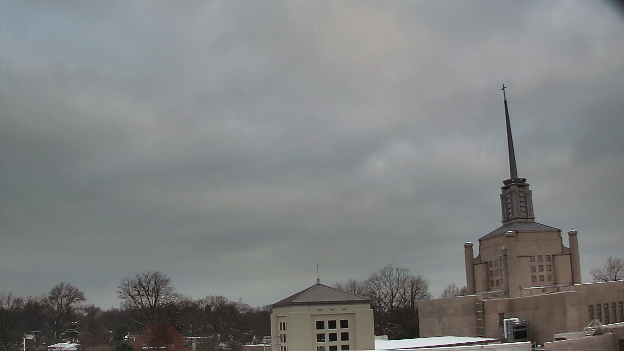 Thumbnail for current weather camera view from Christ The King School in Lexington, Kentucky