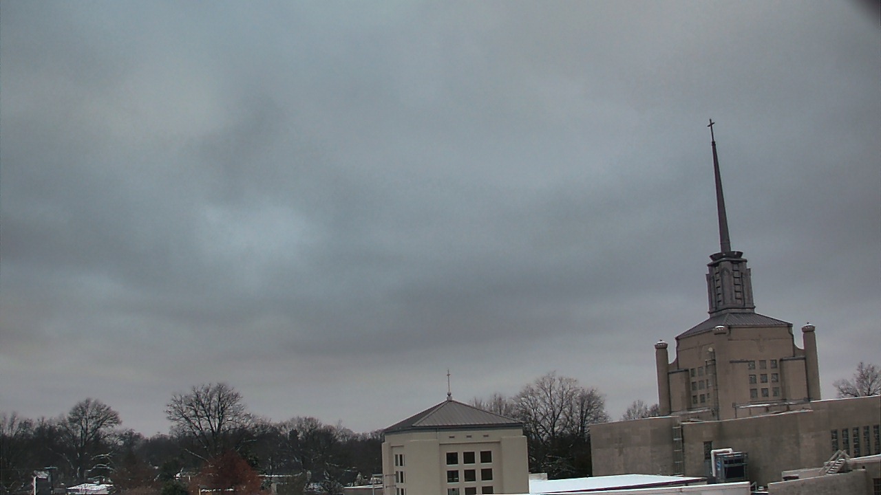 Thumbnail for current weather camera view from Christ The King School in Lexington, Kentucky