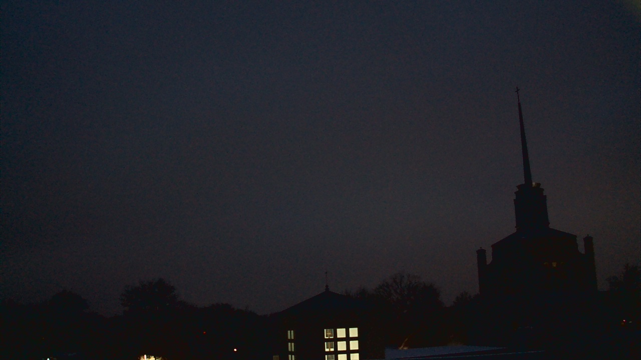 Thumbnail for current weather camera view from Christ The King School in Lexington, Kentucky