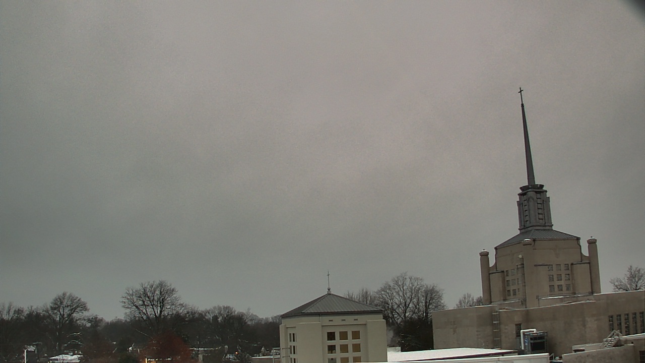 Thumbnail for current weather camera view from Christ The King School in Lexington, Kentucky