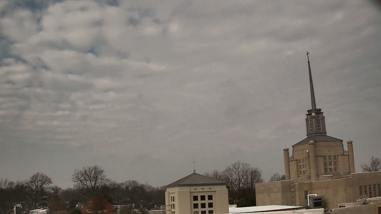 Thumbnail for current weather camera view from Christ The King School in Lexington, Kentucky