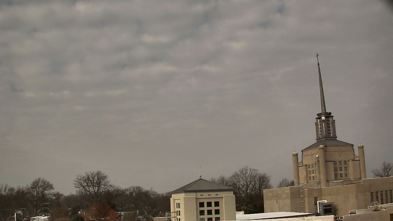 Thumbnail for current weather camera view from Christ The King School in Lexington, Kentucky