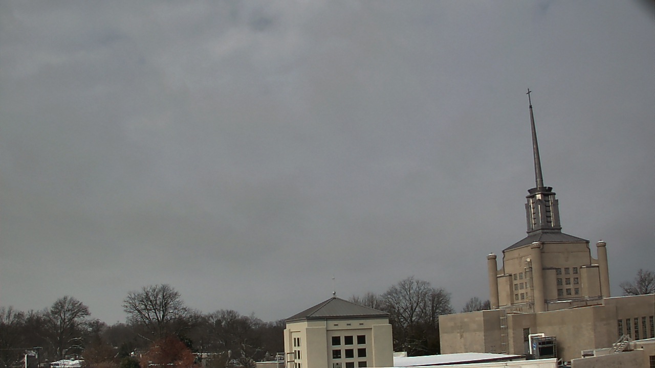Thumbnail for current weather camera view from Christ The King School in Lexington, Kentucky