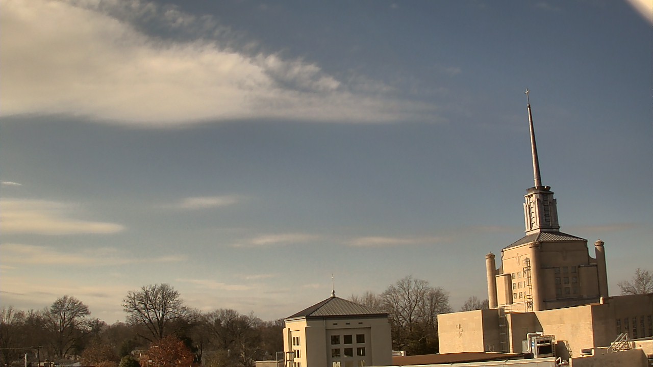 Thumbnail for current weather camera view from Christ The King School in Lexington, Kentucky