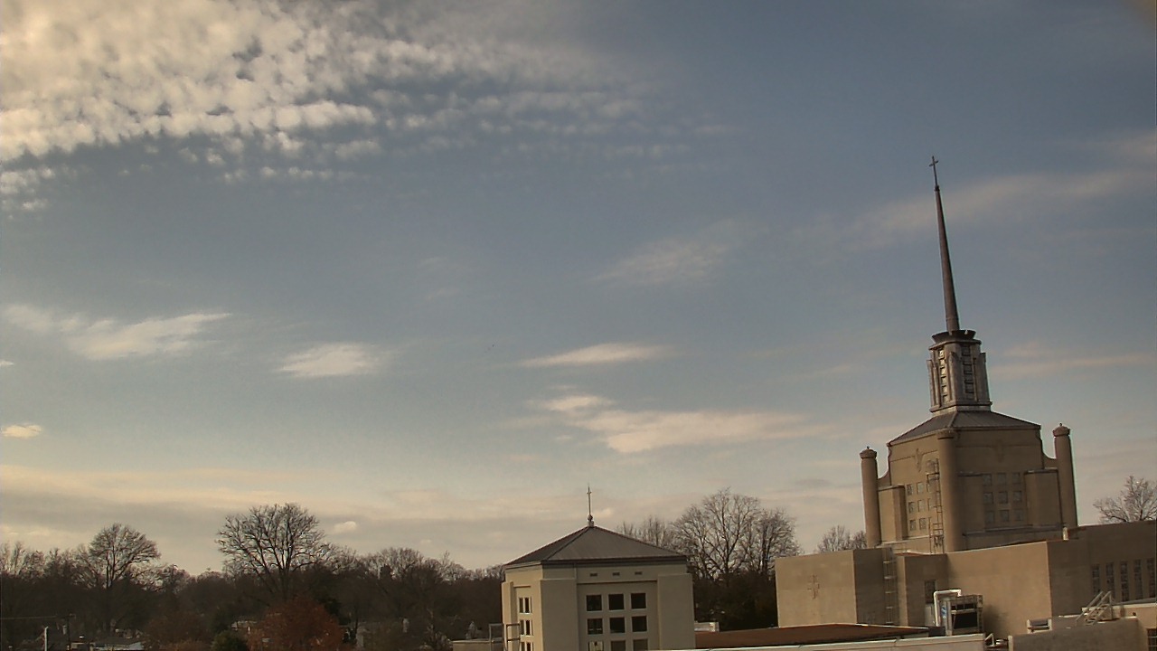 Thumbnail for current weather camera view from Christ The King School in Lexington, Kentucky