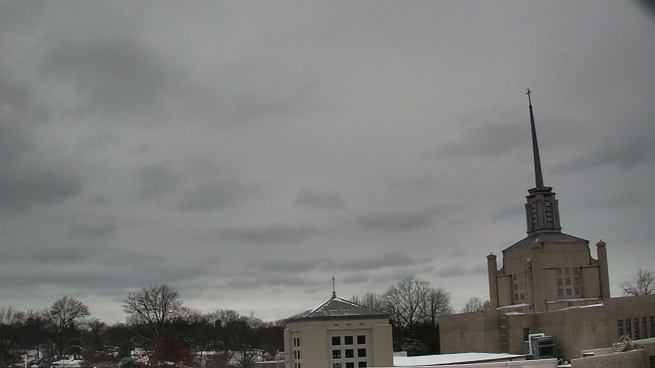 Thumbnail for current weather camera view from Christ The King School in Lexington, Kentucky