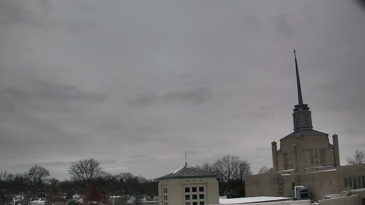 Thumbnail for current weather camera view from Christ The King School in Lexington, Kentucky