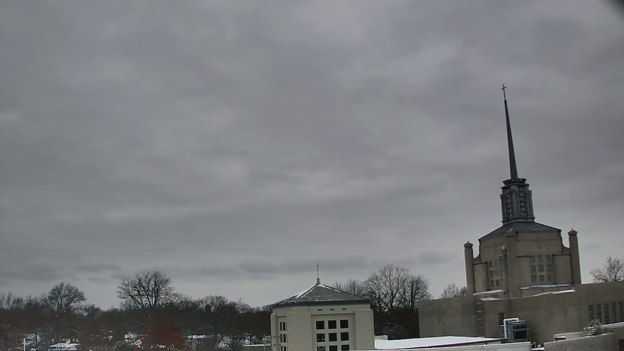 Thumbnail for current weather camera view from Christ The King School in Lexington, Kentucky