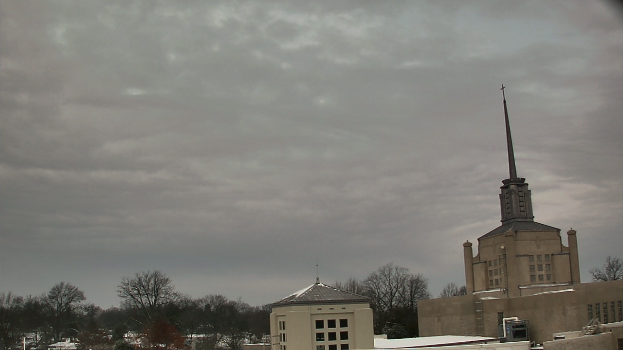 Thumbnail for current weather camera view from Christ The King School in Lexington, Kentucky