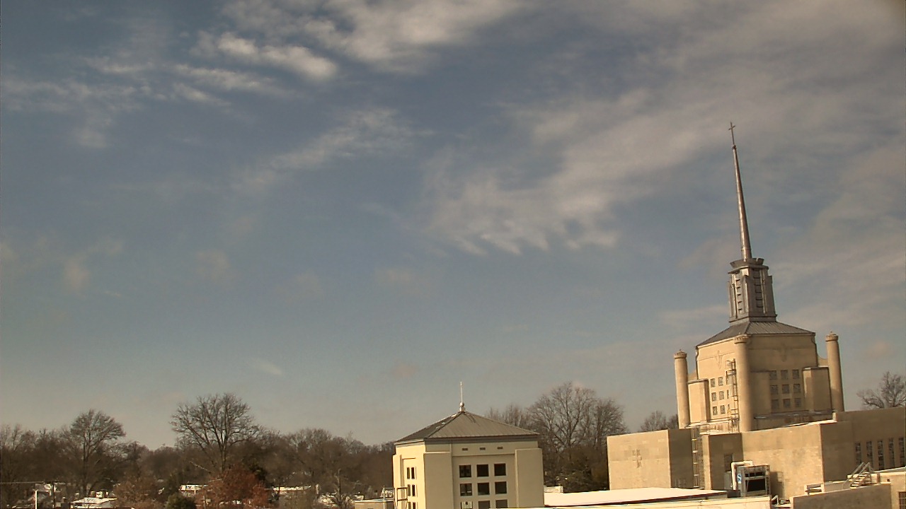Thumbnail for current weather camera view from Christ The King School in Lexington, Kentucky