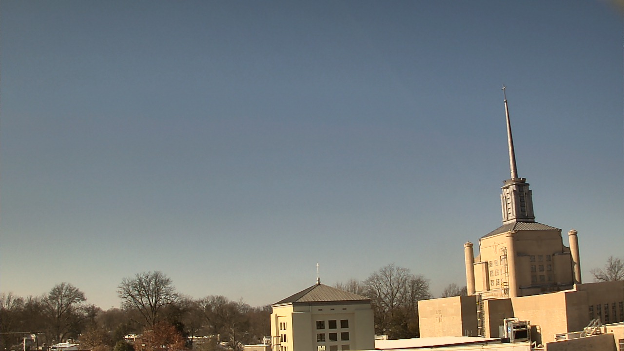 Thumbnail for current weather camera view from Christ The King School in Lexington, Kentucky
